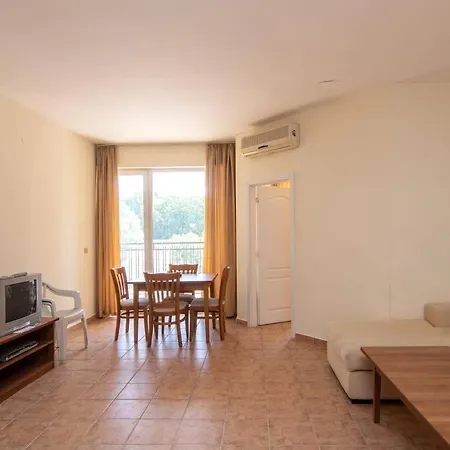 Budget Golden Sands Daire *