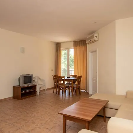 Daire Budget Golden Sands *